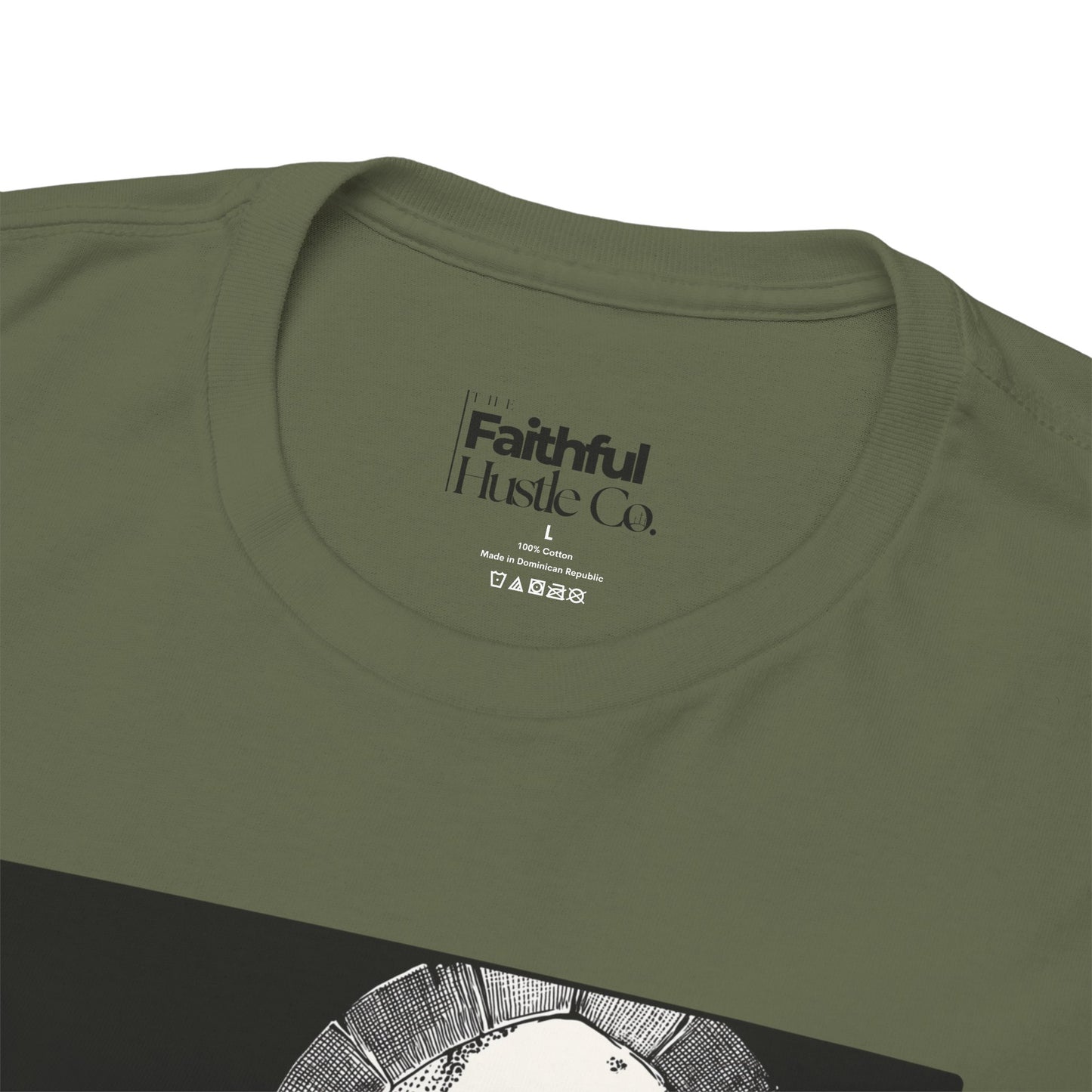 Daniel in the Lions’ Den Tee – Black & White Faith Ink Panel (Dan 6:22)