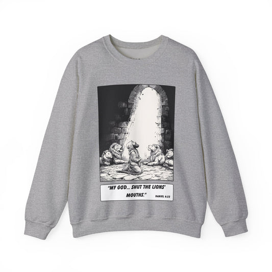 Daniel in the Lions’ Den Sweater – Black & White Faith Ink Panel (Dan 6:22)