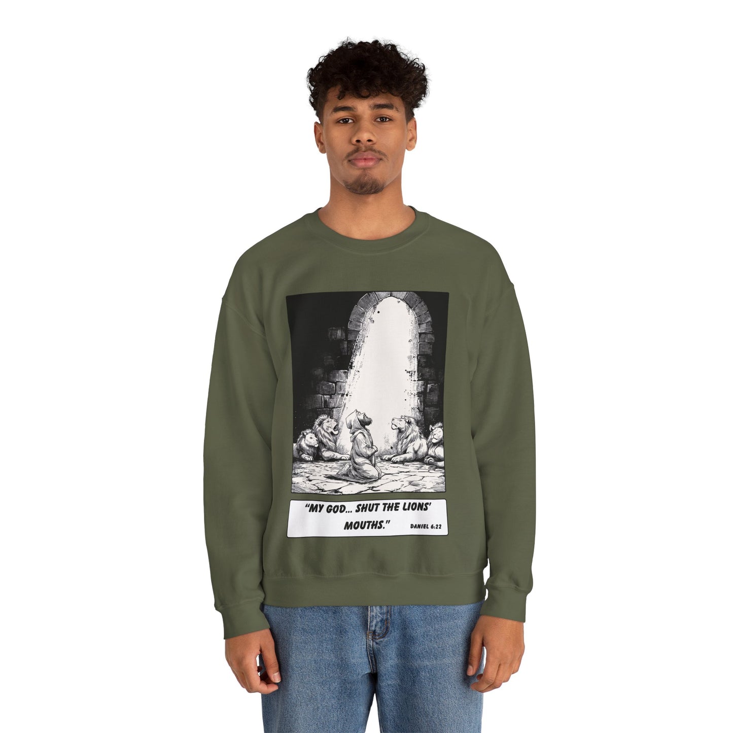 Daniel in the Lions’ Den Sweater – Black & White Faith Ink Panel (Dan 6:22)